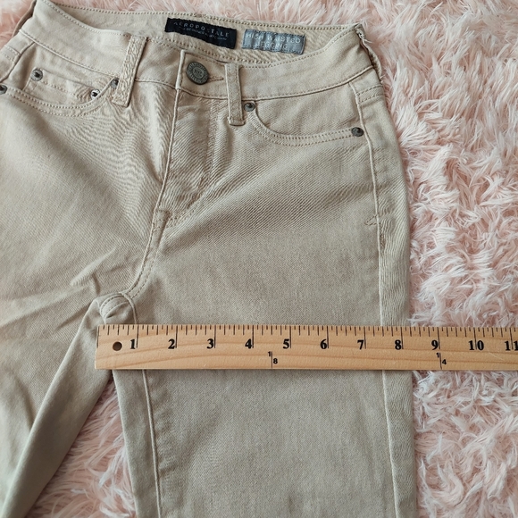 Aeropostale high waisted jegging - Size 000 short - Picture 2 of 11